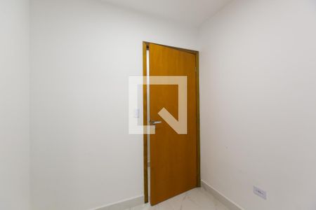 Quarto 1 de apartamento para alugar com 2 quartos, 30m² em Vila Campanela, São Paulo
