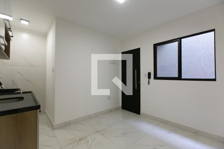 Sala/Cozinha de apartamento para alugar com 2 quartos, 30m² em Vila Campanela, São Paulo
