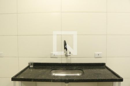 Sala/Cozinha/Área de Serviço de apartamento para alugar com 2 quartos, 40m² em Bom Retiro, São Paulo