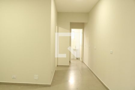 Sala/Cozinha/Área de Serviço de apartamento para alugar com 2 quartos, 40m² em Bom Retiro, São Paulo