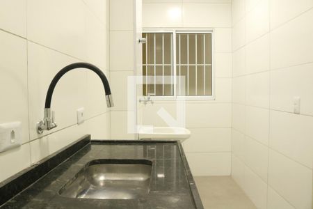 Sala/Cozinha/Área de Serviço de apartamento para alugar com 2 quartos, 40m² em Bom Retiro, São Paulo