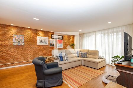 Sala de casa à venda com 3 quartos, 220m² em Jardim Aeroporto, São Paulo