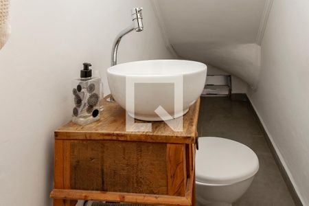 Lavabo de casa à venda com 3 quartos, 220m² em Jardim Aeroporto, São Paulo