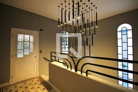Área comum - Escada de apartamento para alugar com 2 quartos, 132m² em Lourdes, Belo Horizonte