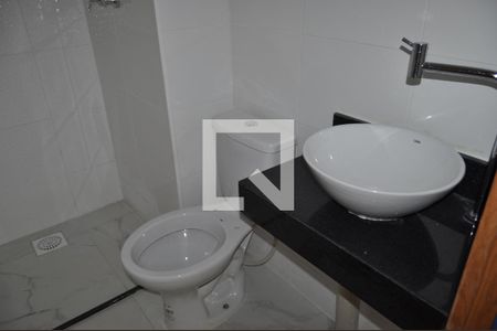 Banheiro de apartamento à venda com 2 quartos, 40m² em Del Castilho, Rio de Janeiro