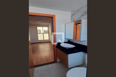 Banheiro de apartamento para alugar com 2 quartos, 43m² em Areias, São José