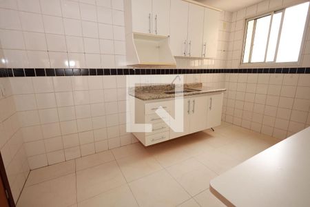 Cozinha de apartamento para alugar com 3 quartos, 105m² em Setor Bueno, Goiânia