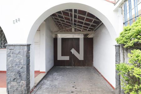 Garagem de casa para alugar com 4 quartos, 400m² em Jardim São Paulo, São Paulo