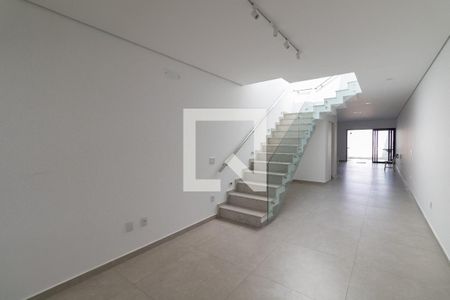 Sala e Cozinha de casa à venda com 3 quartos, 165m² em Vila Granada, São Paulo