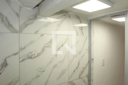 Banheiro de casa para alugar com 1 quarto, 30m² em Mandaqui, São Paulo