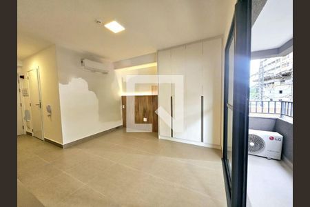 Kitnet/Studio à venda com 1 quarto, 30m² em Butantã, São Paulo