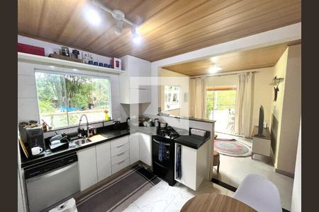 Casa à venda com 3 quartos, 70m² em Itaipu, Niterói