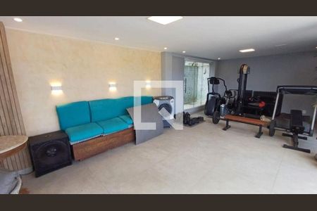 Casa à venda com 3 quartos, 400m² em São Francisco, Niterói