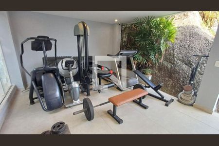 Casa à venda com 3 quartos, 400m² em São Francisco, Niterói