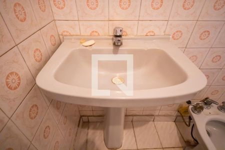 Banheiro de casa à venda com 1 quarto, 294m² em Cipava, Osasco