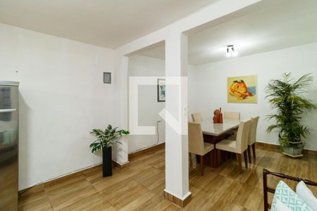 Copa de casa à venda com 4 quartos, 200m² em Vila Medeiros, São Paulo