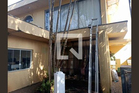 Casa à venda com 6 quartos, 516m² em Jardim Everest, São Paulo