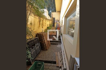 Casa à venda com 6 quartos, 516m² em Jardim Everest, São Paulo