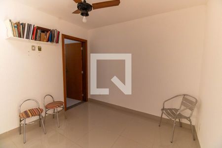 Anexo Sala de casa à venda com 6 quartos, 360m² em Piratininga, Niterói