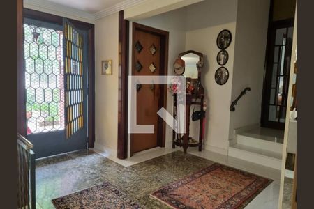 Casa à venda com 4 quartos, 700m² em Parque dos Principes, São Paulo