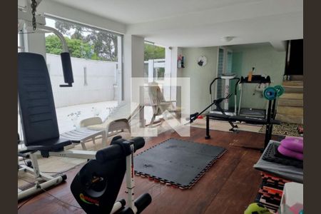 Casa à venda com 4 quartos, 700m² em Parque dos Principes, São Paulo