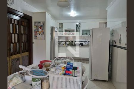 Casa à venda com 4 quartos, 700m² em Parque dos Principes, São Paulo