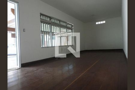 Casa à venda com 3 quartos, 160m² em Vila Tiradentes, São Paulo