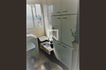 Apartamento à venda com 2 quartos, 55m² em Jardim Cláudia, São Paulo