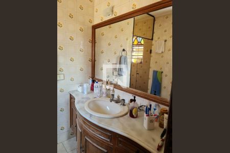 Casa à venda com 3 quartos, 250m² em Vila Universitaria, São Paulo