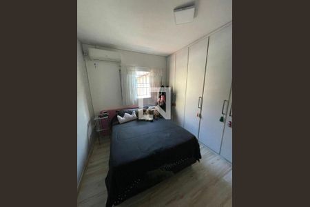 Casa à venda com 3 quartos, 220m² em Vila Butantã, São Paulo