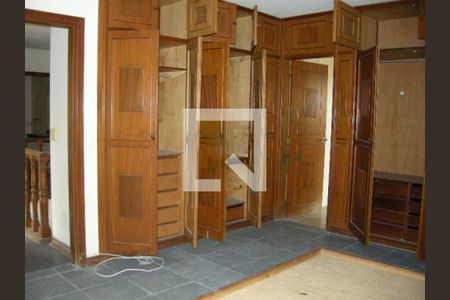 Casa à venda com 3 quartos, 190m² em Jardim Pinheiros, São Paulo