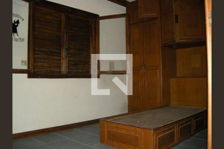 Casa à venda com 3 quartos, 190m² em Jardim Pinheiros, São Paulo