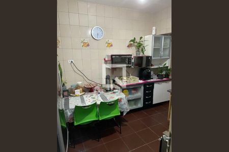 Casa à venda com 4 quartos, 220m² em Vila Sao Luis, São Paulo