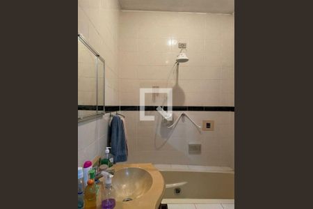 Casa à venda com 4 quartos, 220m² em Vila Sao Luis, São Paulo