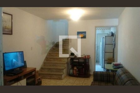 Casa à venda com 2 quartos, 100m² em Vila Gomes, São Paulo