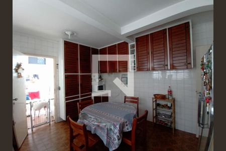 Casa à venda com 3 quartos, 177m² em Jaguaré, São Paulo