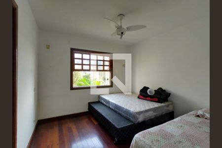 Casa à venda com 3 quartos, 330m² em Parque dos Principes, São Paulo