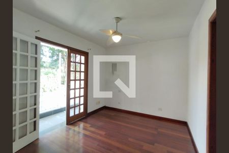 Casa à venda com 3 quartos, 330m² em Parque dos Principes, São Paulo