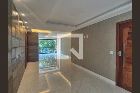 Sala de apartamento à venda com 3 quartos, 130m² em Barra da Tijuca, Rio de Janeiro