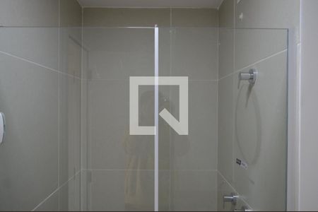 Banheiro de apartamento para alugar com 1 quarto, 27m² em Vila São José, São Paulo