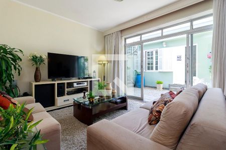 Sala de casa à venda com 4 quartos, 232m² em Vila Cordeiro, São Paulo