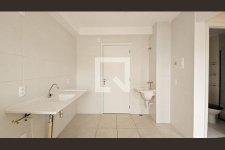Sala/Cozinha de apartamento à venda com 2 quartos, 33m² em Socorro, São Paulo