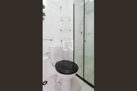 Banheiro de apartamento à venda com 2 quartos, 33m² em Socorro, São Paulo