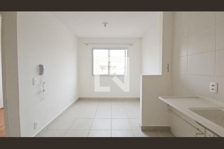Sala/Cozinha de apartamento à venda com 2 quartos, 33m² em Socorro, São Paulo