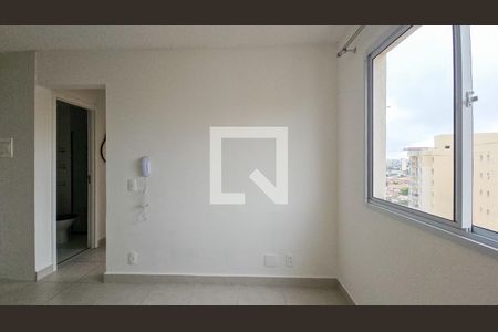 Sala/Cozinha de apartamento à venda com 2 quartos, 33m² em Socorro, São Paulo