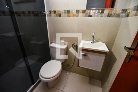 Banheiro Social de apartamento à venda com 3 quartos, 88m² em Piedade, Rio de Janeiro