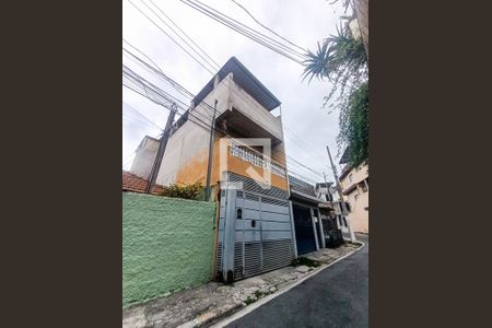 Fachada de casa à venda com 4 quartos, 180m² em Vila Barbosa, São Paulo