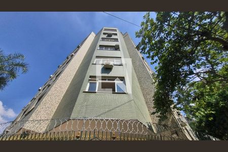 Fachada de apartamento para alugar com 3 quartos, 70m² em Grajaú, Rio de Janeiro