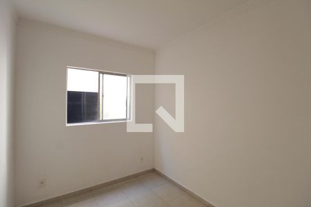 Quarto 2 de apartamento para alugar com 2 quartos, 40m² em Jaqueline, Belo Horizonte