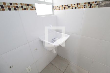 Área de Serviço de apartamento para alugar com 2 quartos, 40m² em Jaqueline, Belo Horizonte